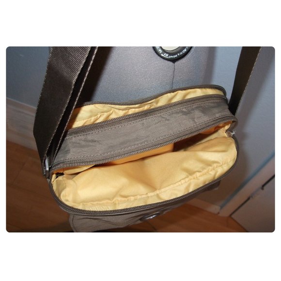 Baggallini Brown Crossbody Bagg Tote Satchel Purse - Picture 9 of 13